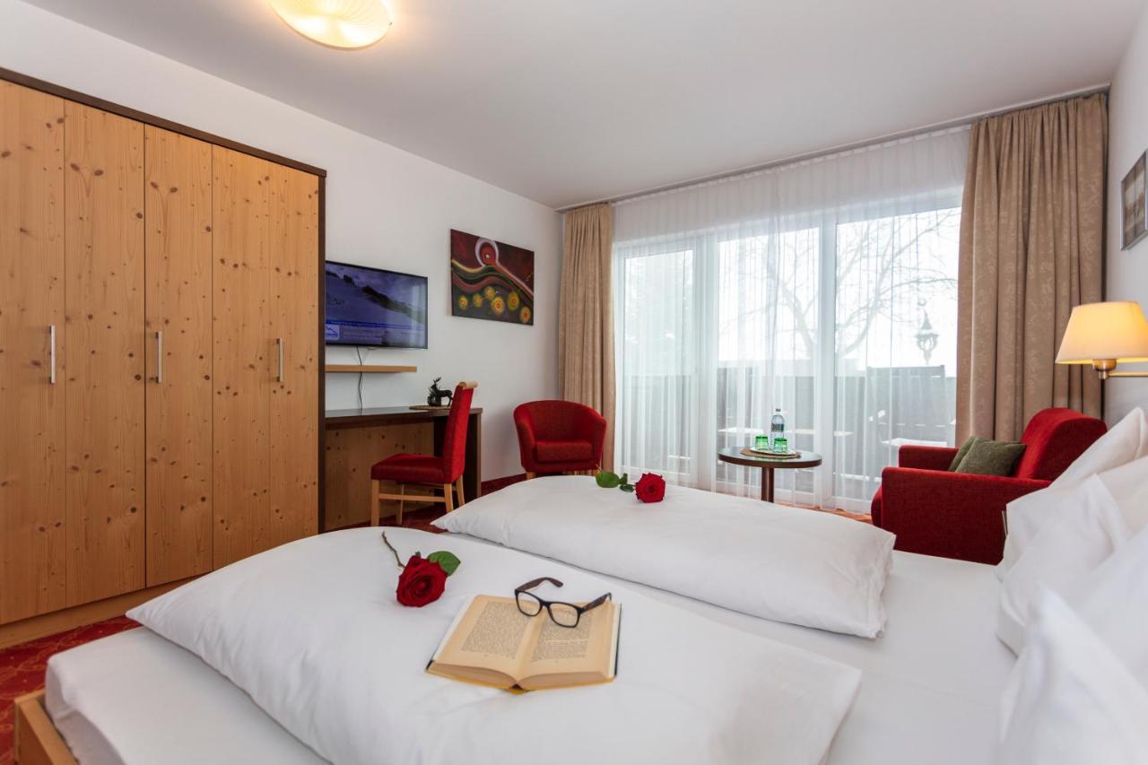 Klawunn Hotel & Apartement Kaprun Buitenkant foto