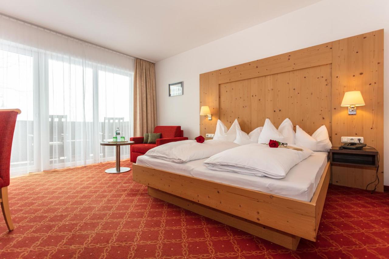 Klawunn Hotel & Apartement Kaprun Buitenkant foto