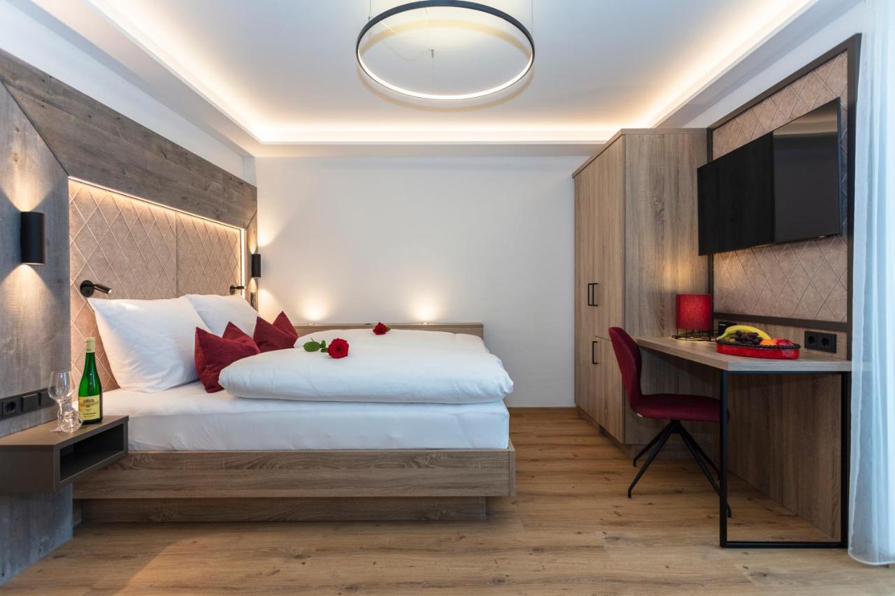 Klawunn Hotel & Apartement Kaprun Buitenkant foto