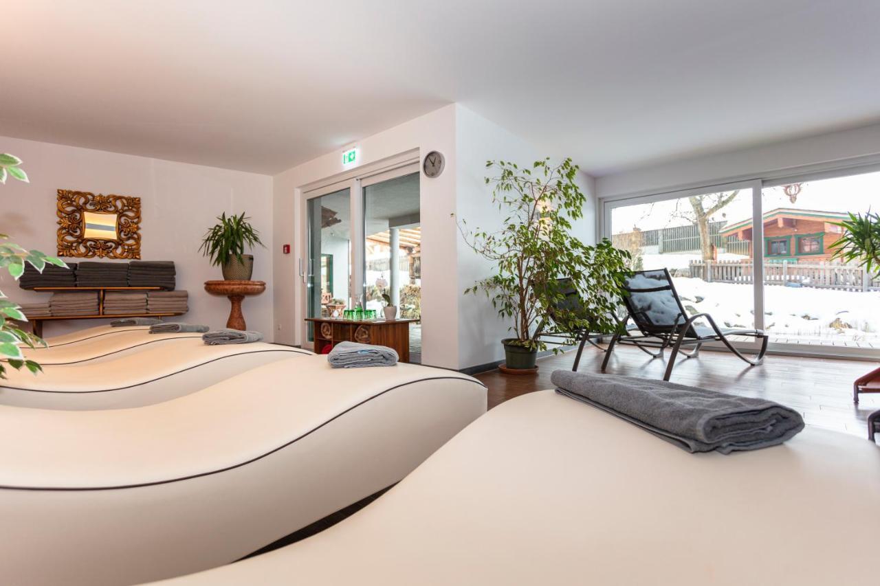 Klawunn Hotel & Apartement Kaprun Buitenkant foto