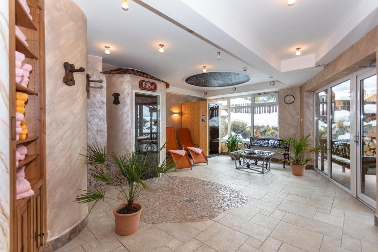 Klawunn Hotel & Apartement Kaprun Buitenkant foto