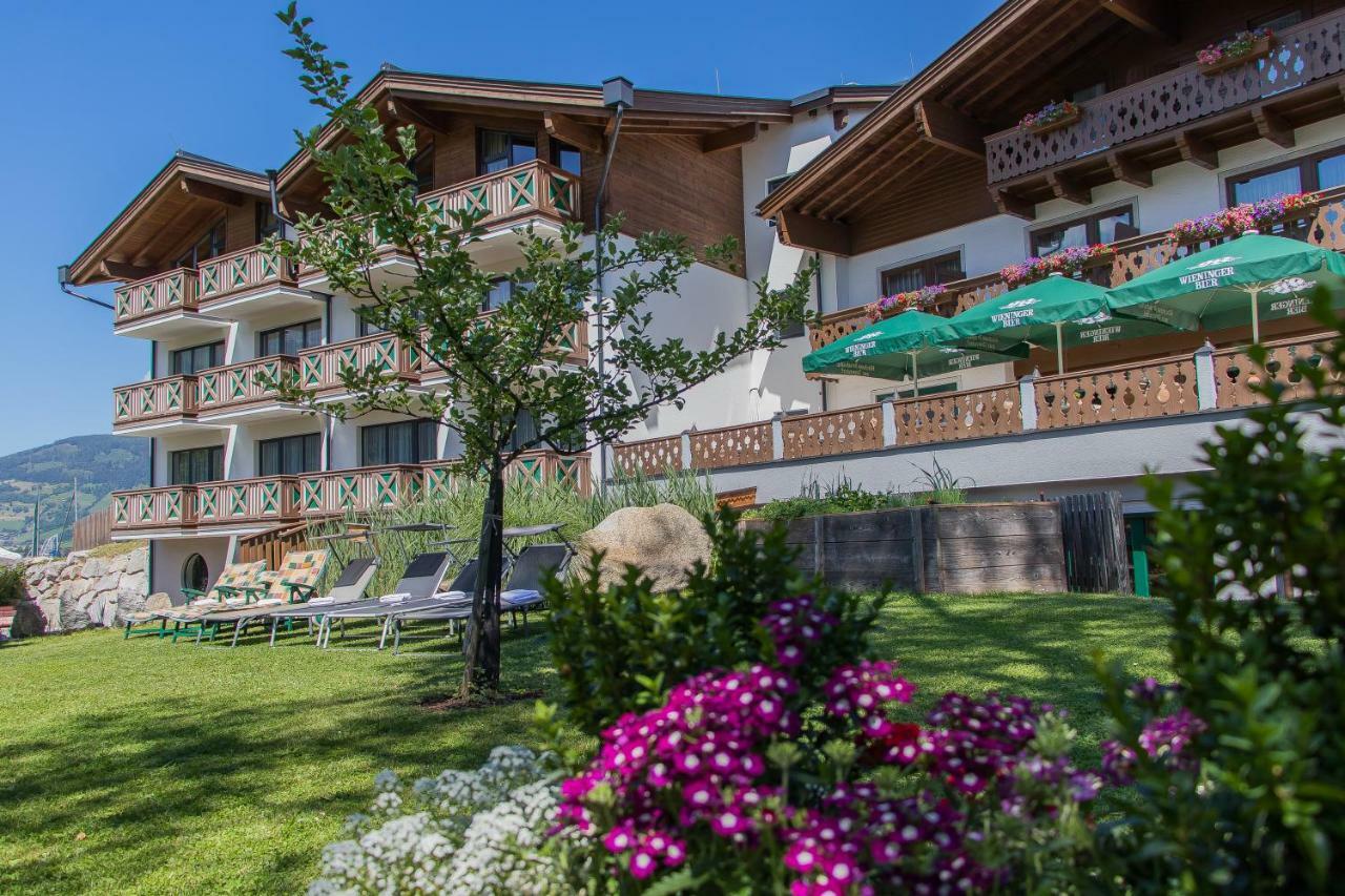 Klawunn Hotel & Apartement Kaprun Buitenkant foto